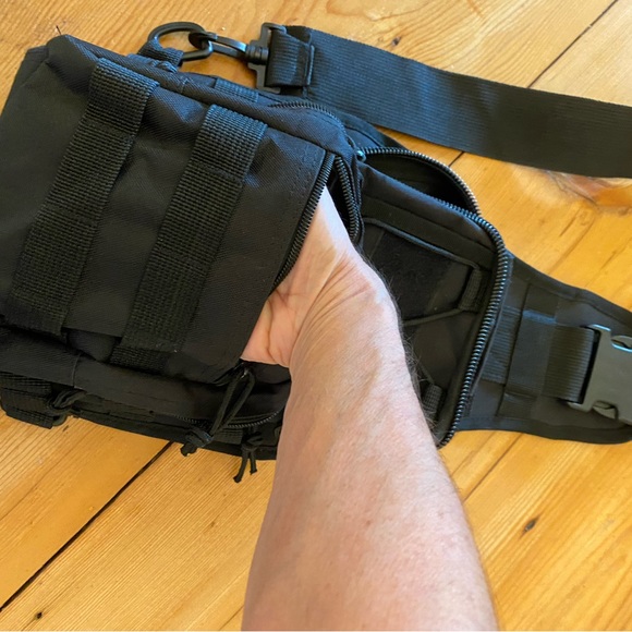 Single Strap Small Backpack Type Bag with Multiple Pockets and Zippers - Picture 3 of 15